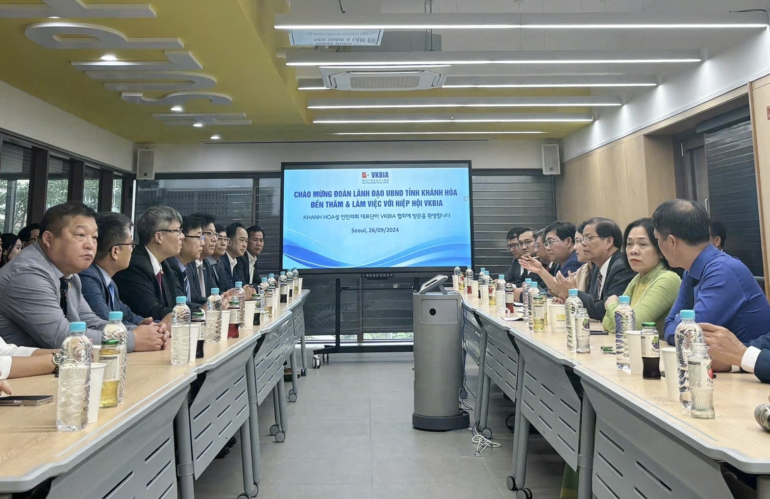 Đoàn công tác tỉnh Khánh Hòa làm việc với Hiệp hội Doanh nhân và Đầu tư Việt Nam - Hàn Quốc 