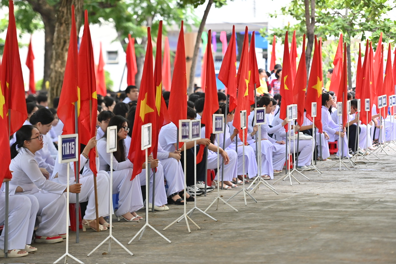 Các em học sinh của trường trong lễ khai giảng năm học mới.