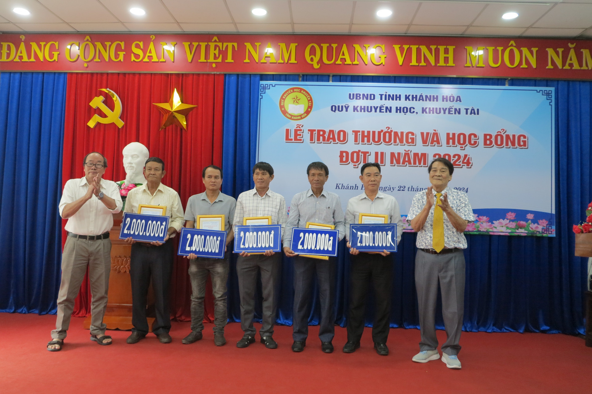 Trao thưởng cho người lớn tuổi có thành tích nghiên cứu sáng tạo, cải tiến trong lao động sản xuất. 