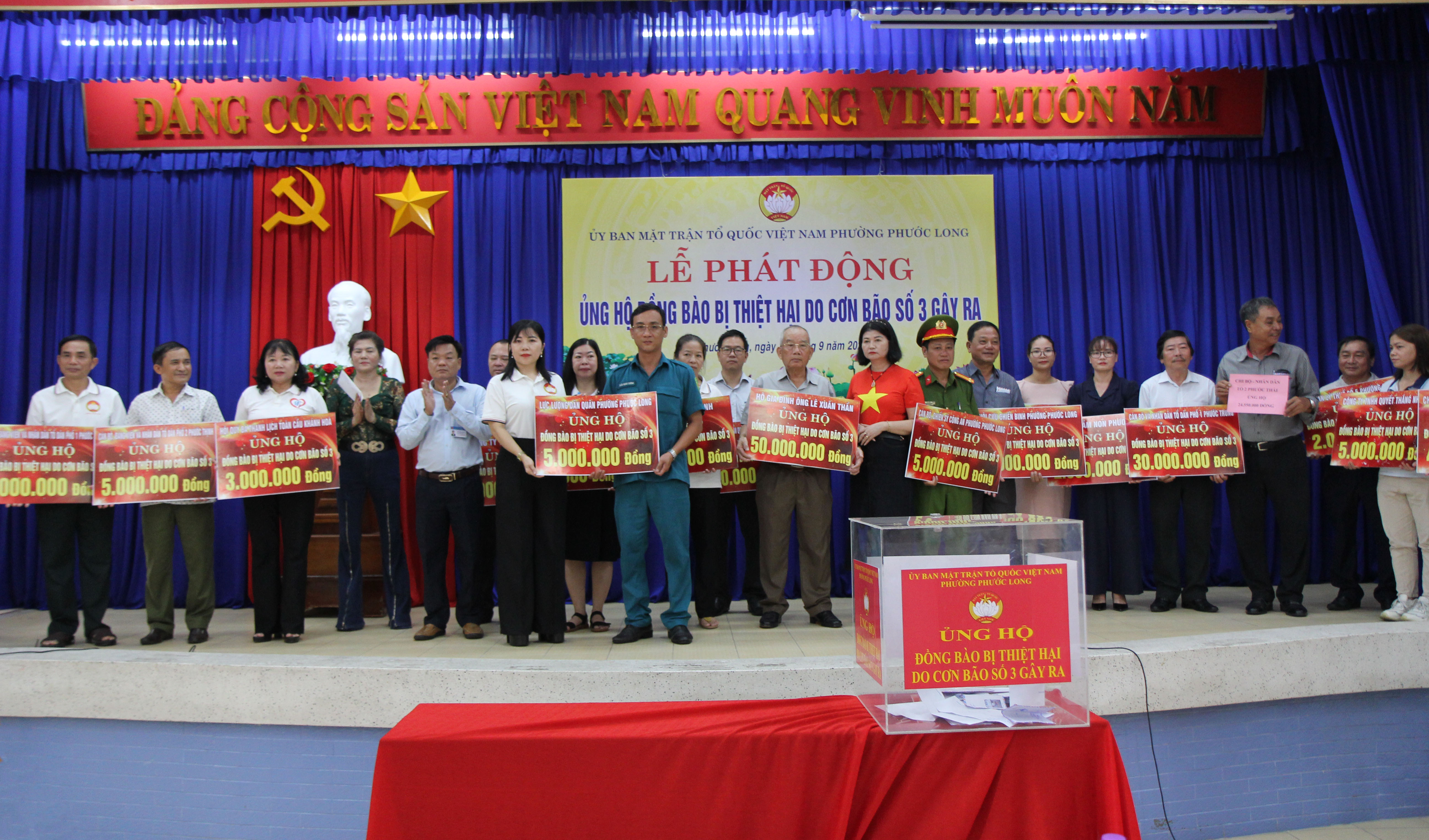 Mặt trận phường Phước Long vận động ủng hộ hơn 390 triệu đồng khắc phục hậu quả cơn bão số 3