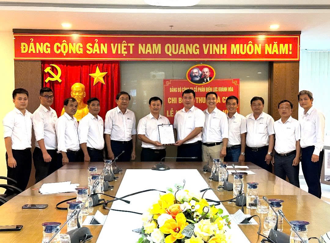 Đảng bộ Công ty Cổ phần Điện lực Khánh Hòa: Chú trọng công tác phát triển đảng viên