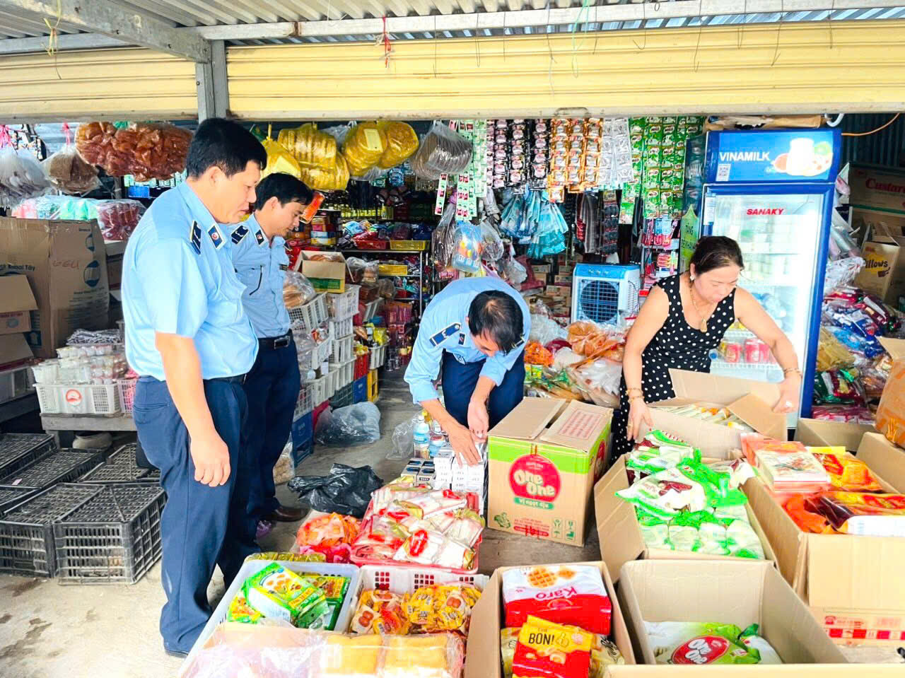 9 tháng, Đội Quản lý thị trường số 2 kiểm tra, phát hiện 49 vụ vi phạm