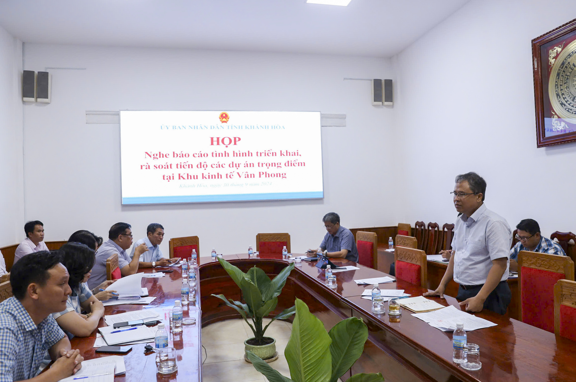 Đốc thúc tiến độ các dự án trọng điểm tại Khu Kinh tế Vân Phong