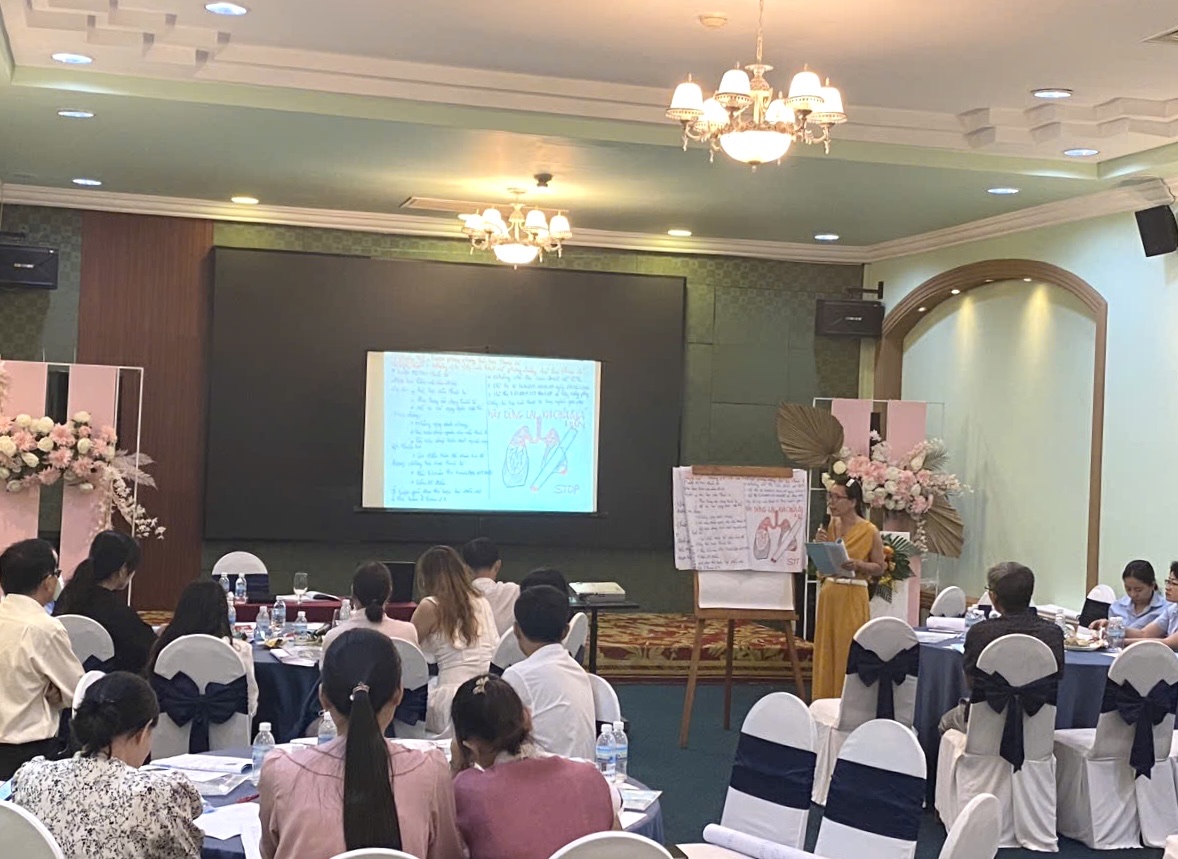 Tập huấn phòng, chống tác hại thuốc lá cho 180 giáo viên