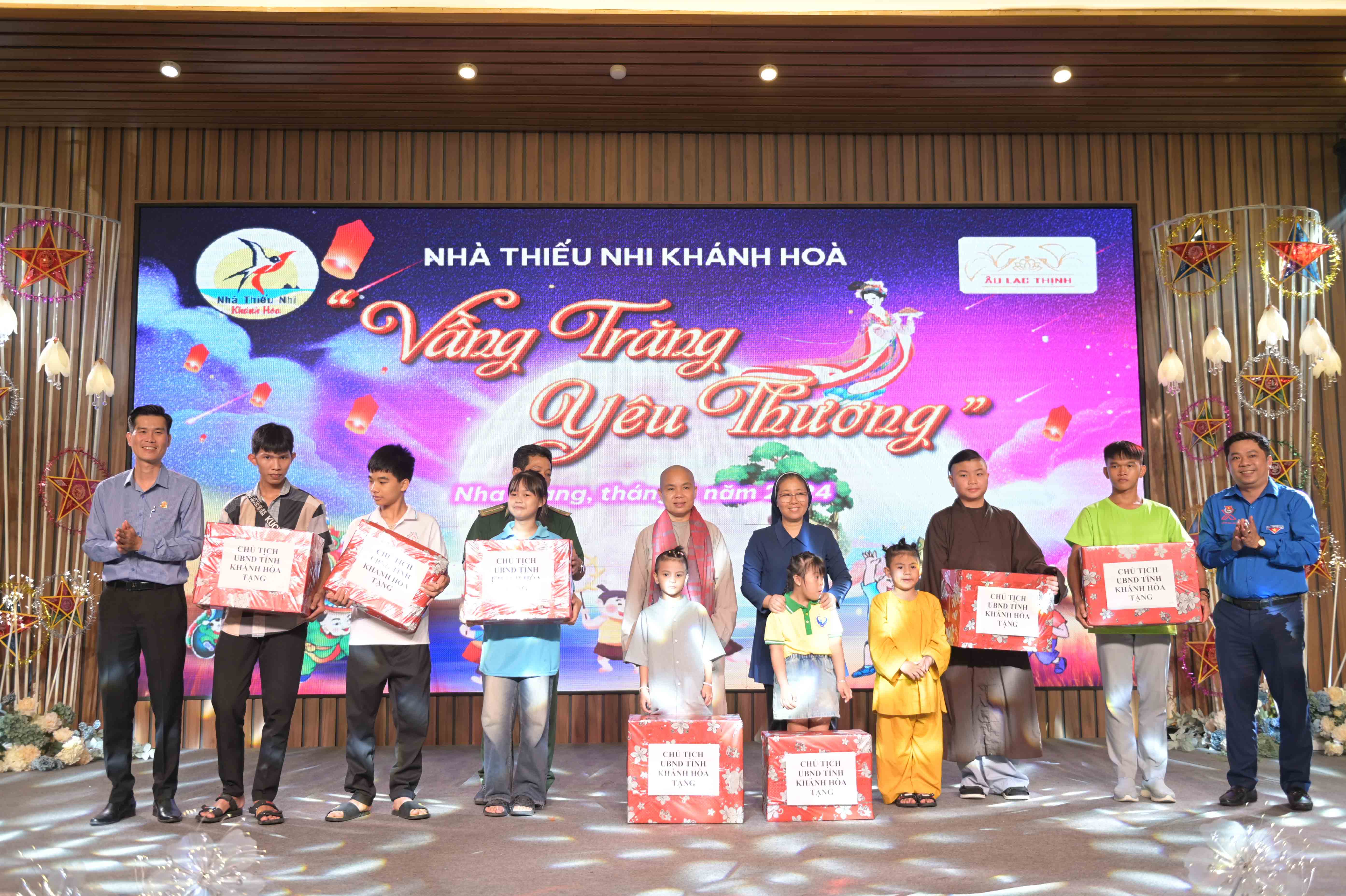 Nhà Thiếu nhi tỉnh Khánh Hòa: Tổ chức vui Trung thu cho gần 600 thiếu nhi có hoàn cảnh đặc biệt