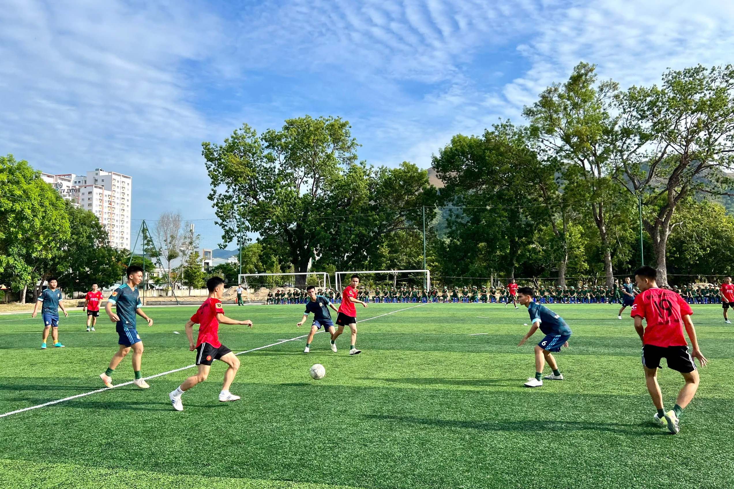 Trường Sĩ quan Thông tin tổ chức các hoạt động chào mừng Ngày Quốc khánh 2-9