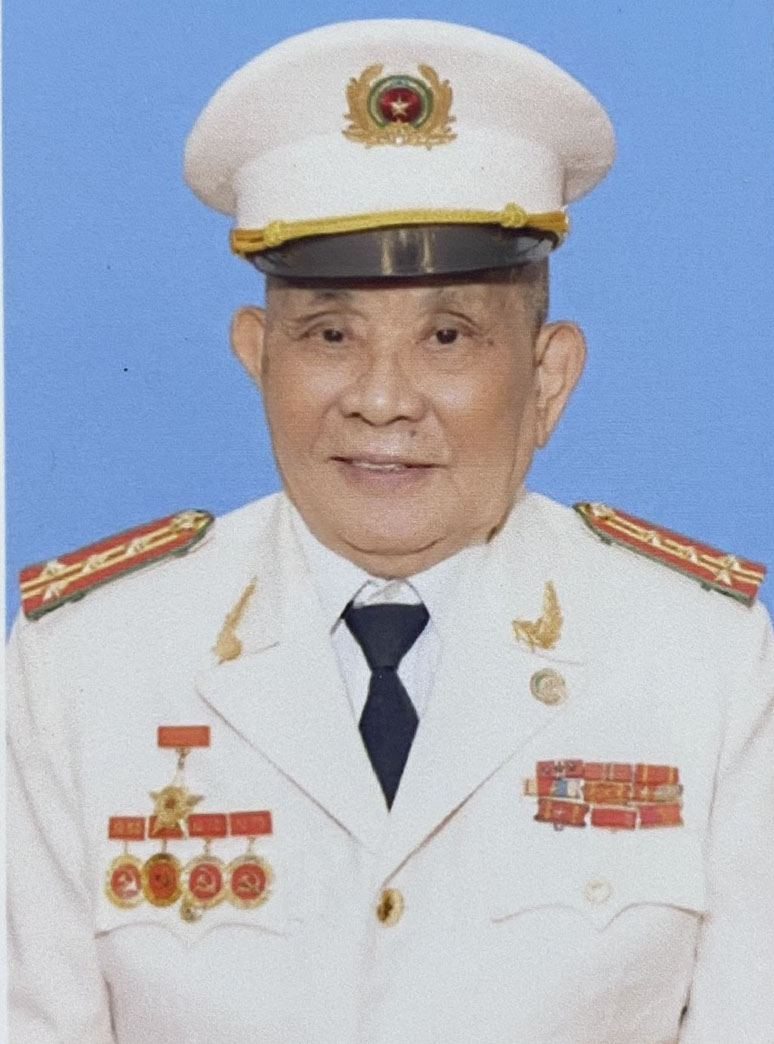 Tin buồn đồng chí Thượng tá Đặng Đức Long