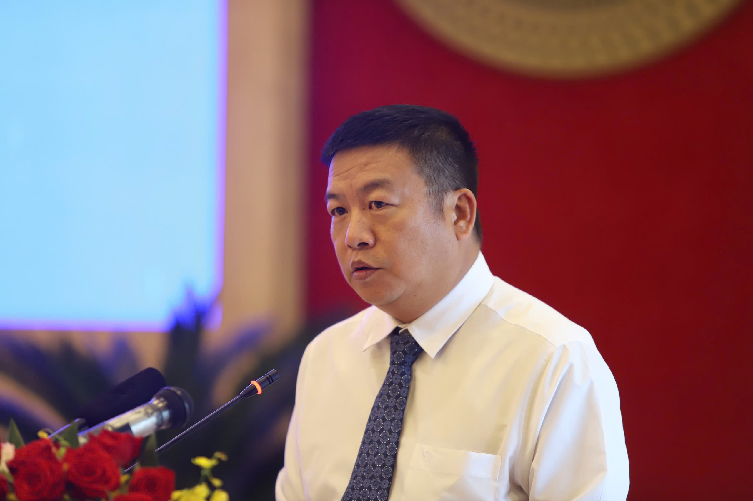 Hỗ trợ 100% học phí cho các cấp học phổ thông công lập