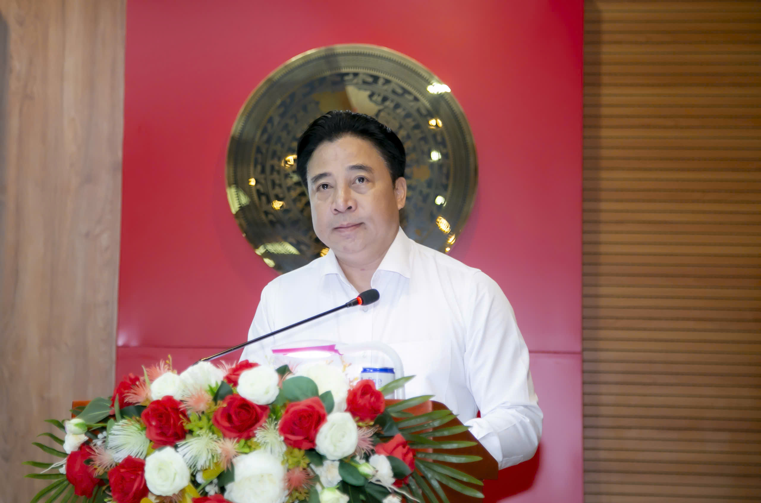 Tỉnh ủy Khánh Hòa phát động ủng hộ đồng bào miền Bắc khắc phục hậu quả bão lụt