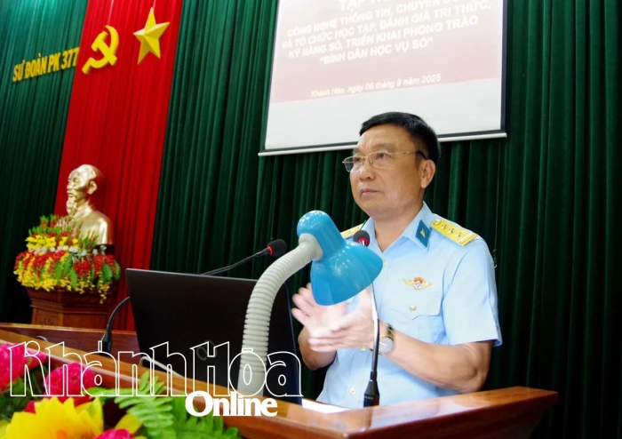 Sư đoàn Phòng không 377 tập huấn công nghệ thông tin, chuyển đổi số năm 2025