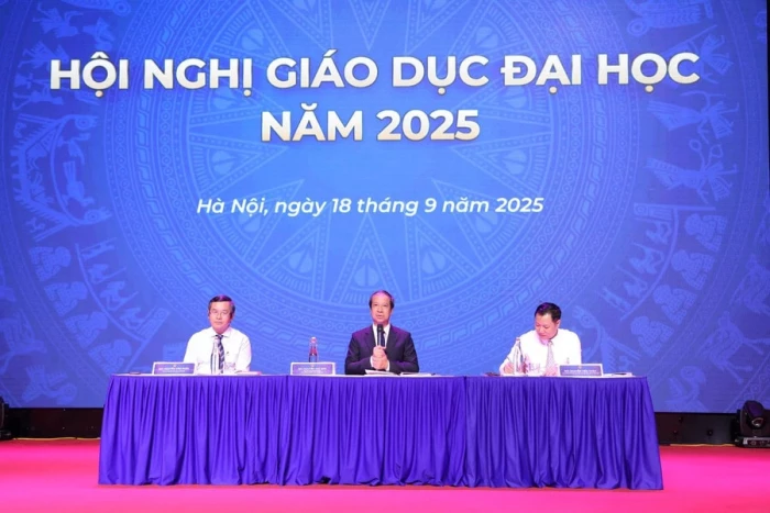 Bộ GD-ĐT yêu cầu công bố phương thức tuyển sinh ĐH năm 2026 trong tháng 10