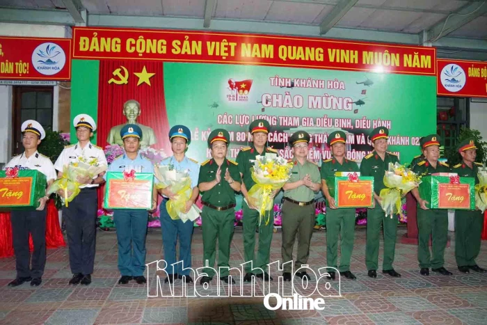 Tỉnh Khánh Hòa chào mừng các lực lượng hoàn thành xuất sắc nhiệm vụ diễu binh, diễu hành kỷ niệm 80 năm Quốc khánh