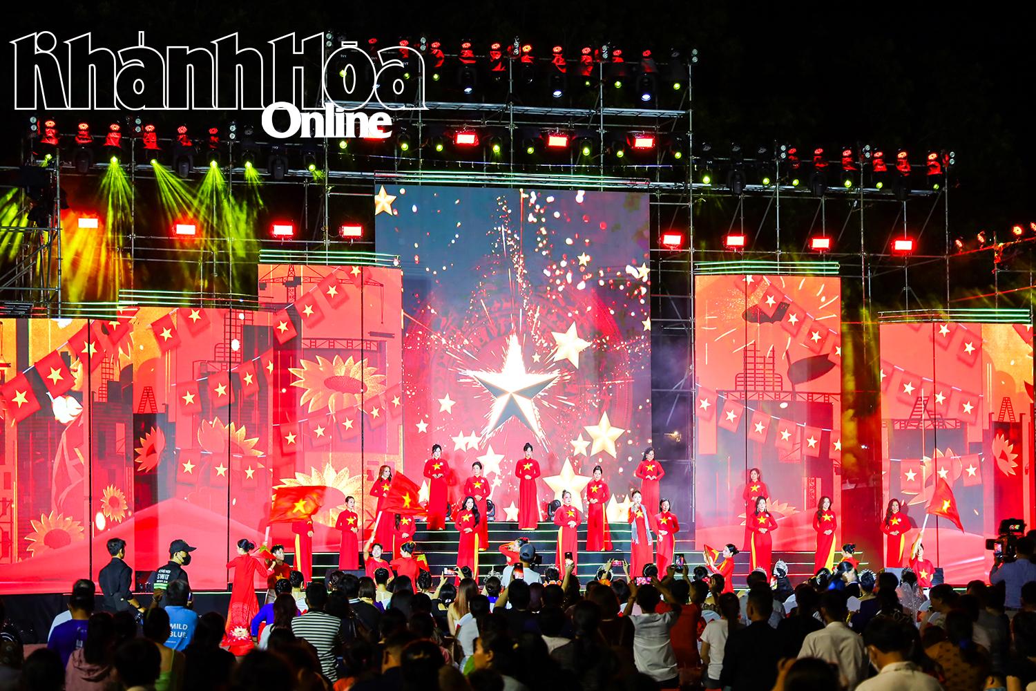 Final night of beauty pageant for Vietnamese entrepreneurs 2025 in Phan Rang Ward 

