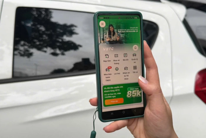 Từ ngày 1-10: Lái xe cần có tài khoản giao thông để qua trạm thu phí