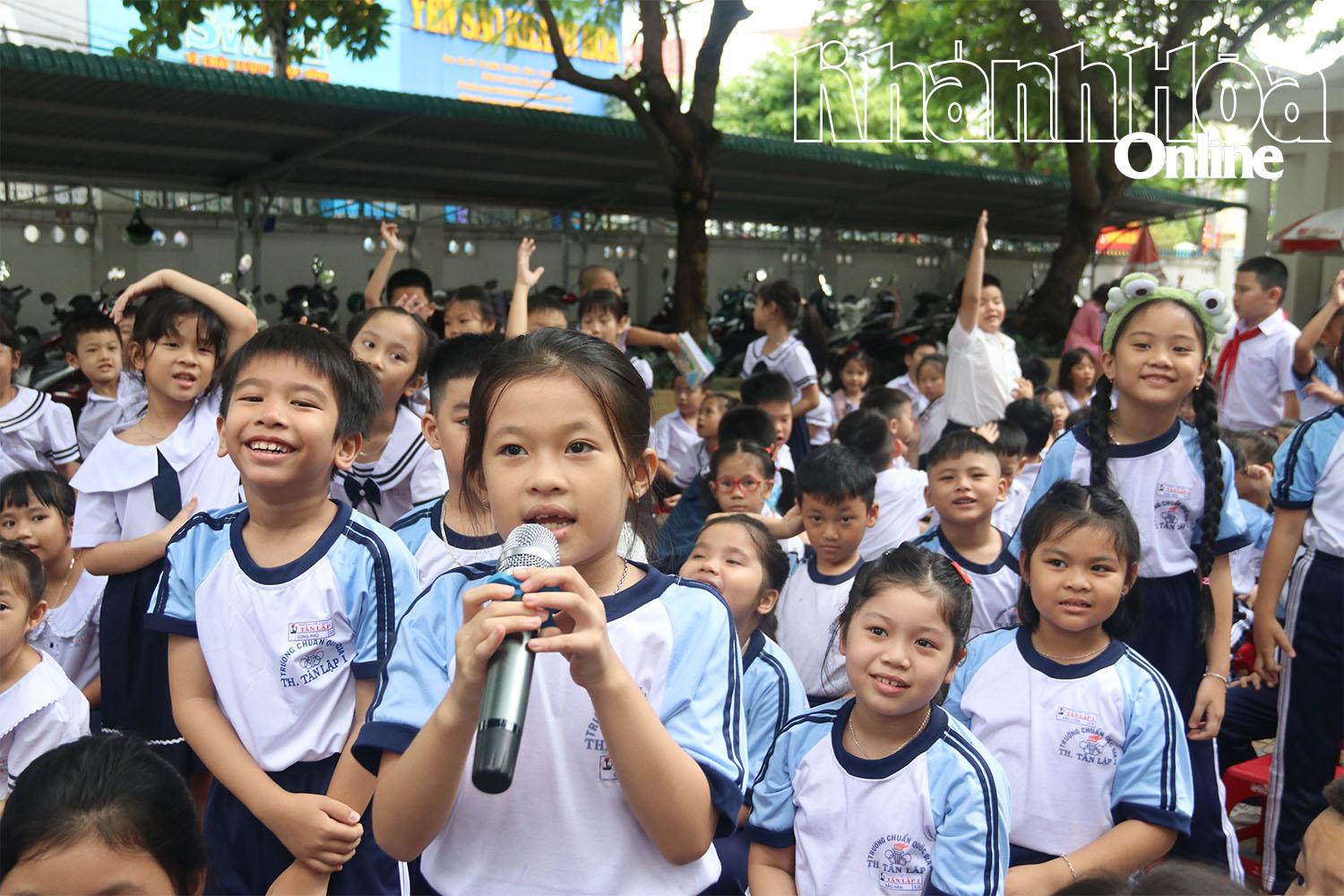 A pupil answering questions


