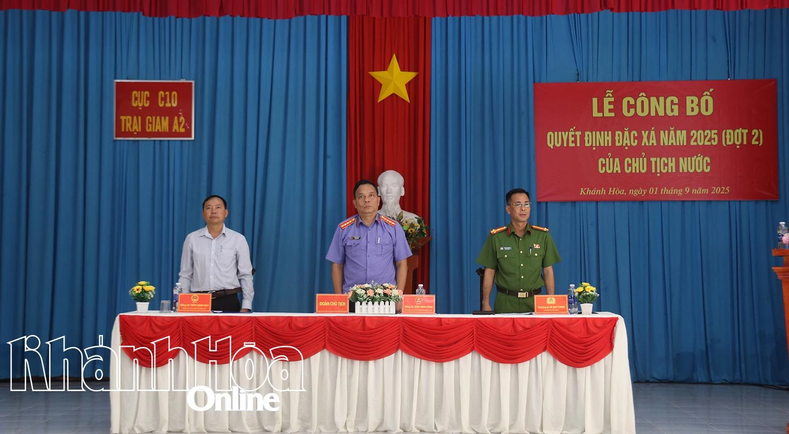 Các đại biểu dự lễ công bố Quyết định đặc xá của Chủ tịch nước