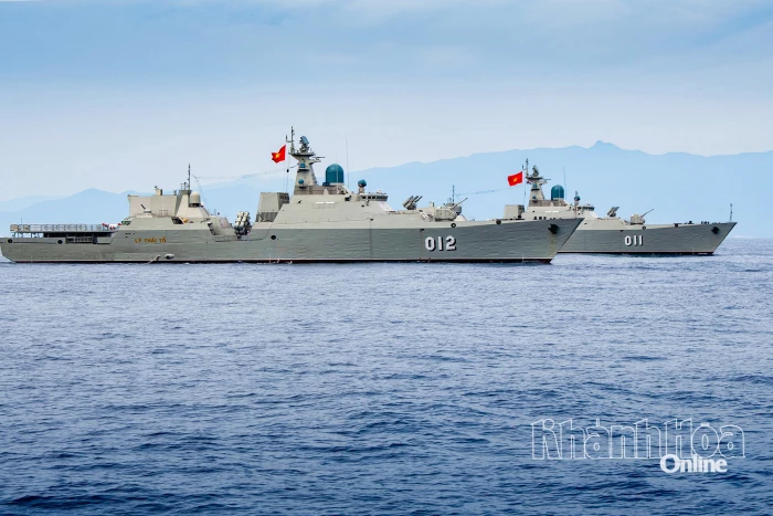 Giới thiệu các loại tàu, máy bay tham gia diễu binh lực lượng vũ trang trên biển