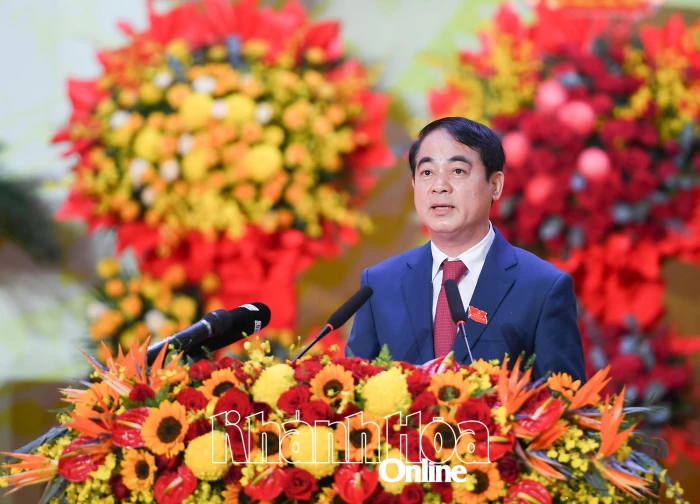 Quyết tâm phấn đấu hoàn thành thắng lợi, toàn diện các mục tiêu, nhiệm vụ của giai đoạn 2025 - 2030 (*)