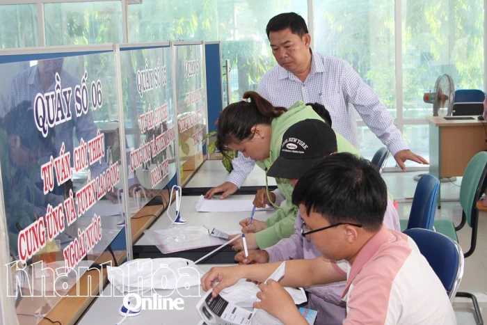 Lao động đăng ký hưởng trợ cấp thất nghiệp: Ít quan tâm chính sách hỗ trợ học nghề