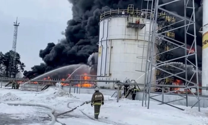 Xuất khẩu dầu Nga chạm đáy vì UAV Ukraine tấn công