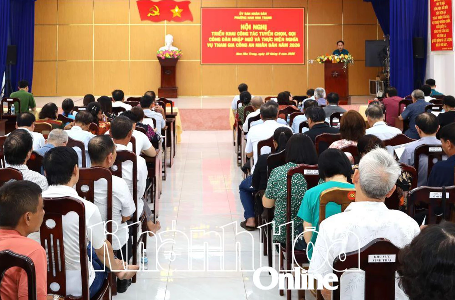 Quang cảnh hội nghị.