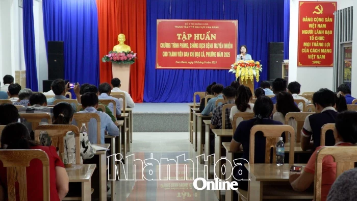 Tập huấn phòng, chống dịch bệnh truyền nhiễm cho 5 xã, phường khu vực Cam Ranh