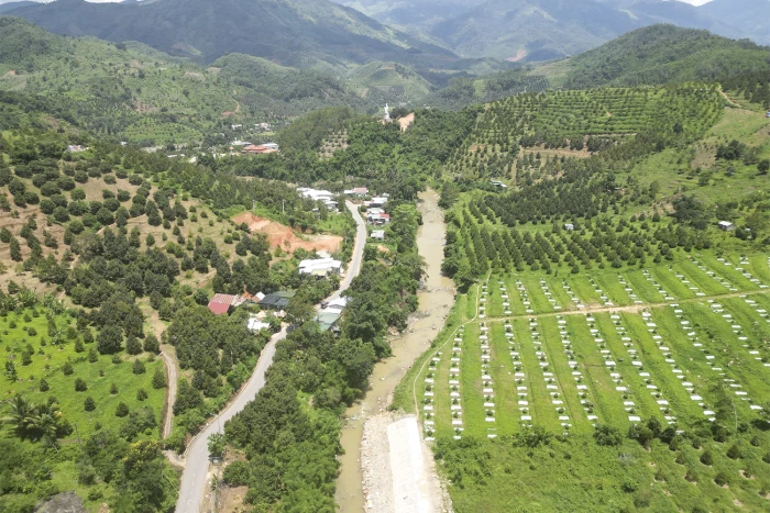 Chào mừng Đại hội đại biểu Đảng bộ tỉnh Khánh Hòa lần thứ I, nhiệm kỳ 2025 - 2030: Liên kết phát triển các địa phương miền núi phía tây