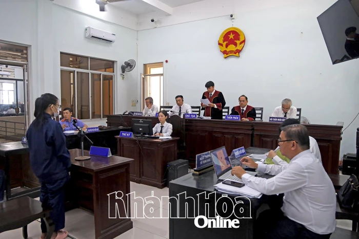 Lừa tiền tỷ bằng bẫy "đáo hạn ngân hàng"