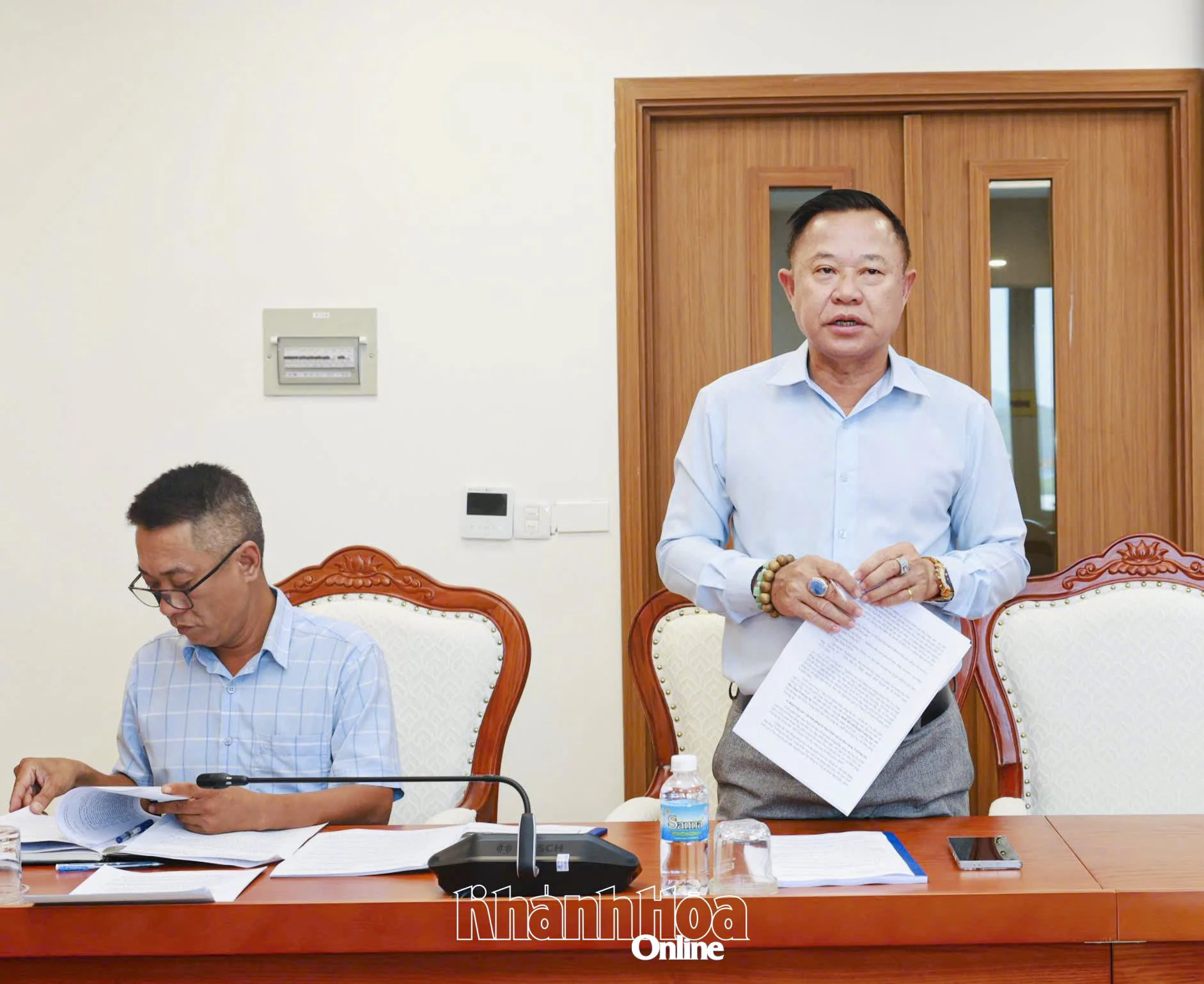 Lãnh đạo Sở Văn hóa, Thể thao và Du lịch báo cáo tiến độ sưu tầm hình ảnh, hiện vật, tư liệu cho Bảo tàng Trường Sa.