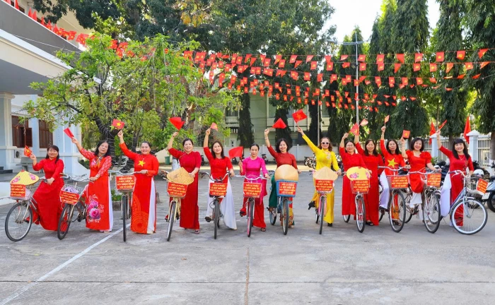 Phát triển Đảng trong hội viên phụ nữ - Kỳ cuối: Nâng cao chất lượng đội ngũ đảng viên nữ