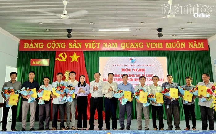 Xã Ninh Hải trao quyết định công nhận trưởng thôn nhiệm kỳ 2026 - 2031