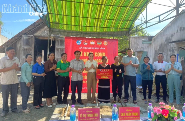 Xã Trung Khánh Vĩnh khởi công xây dựng nhà “Đại đoàn kết” cho hộ nghèo