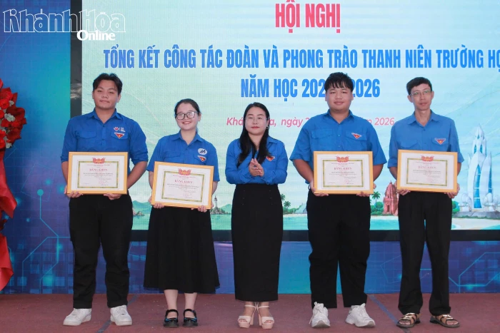 Khánh Hòa tổng kết các phong trào đoàn, hội, chiến dịch sinh viên tình nguyện