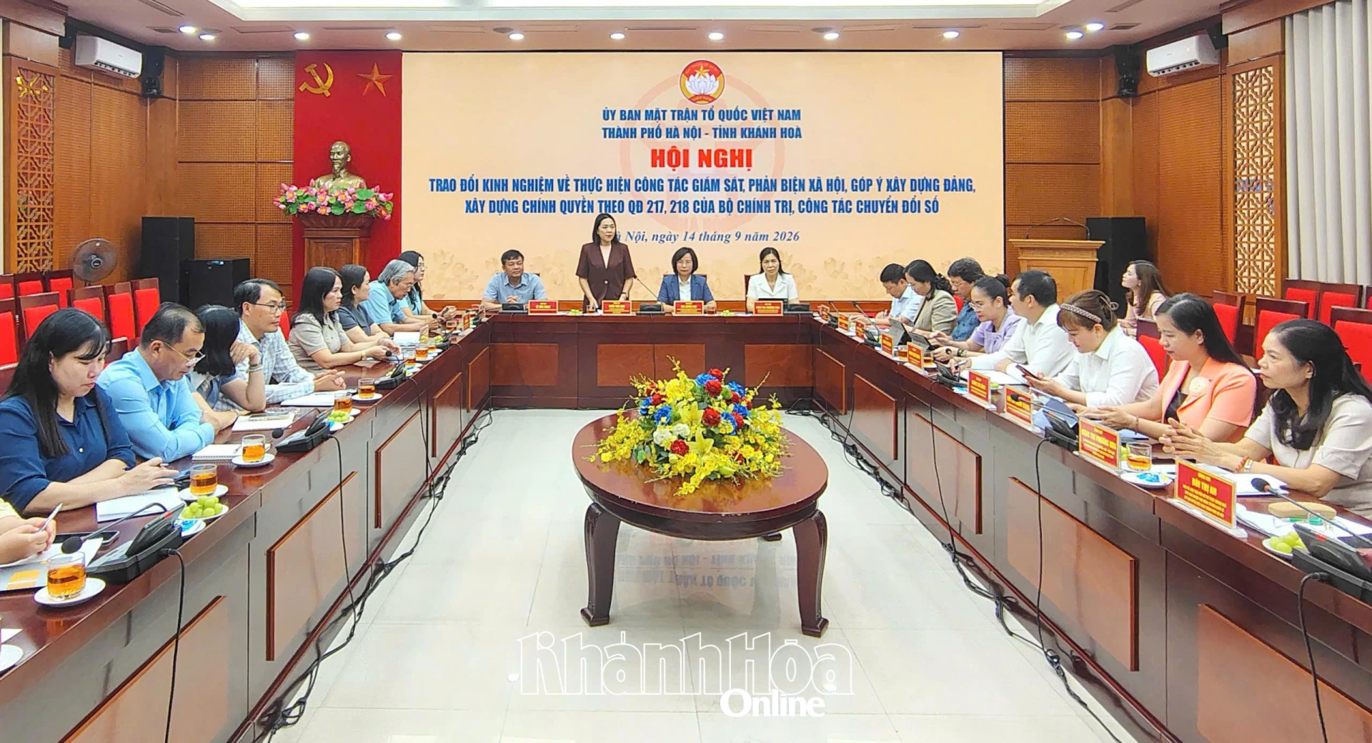 Đồng chí Trần Thu Mai phát biểu tại hội nghị.