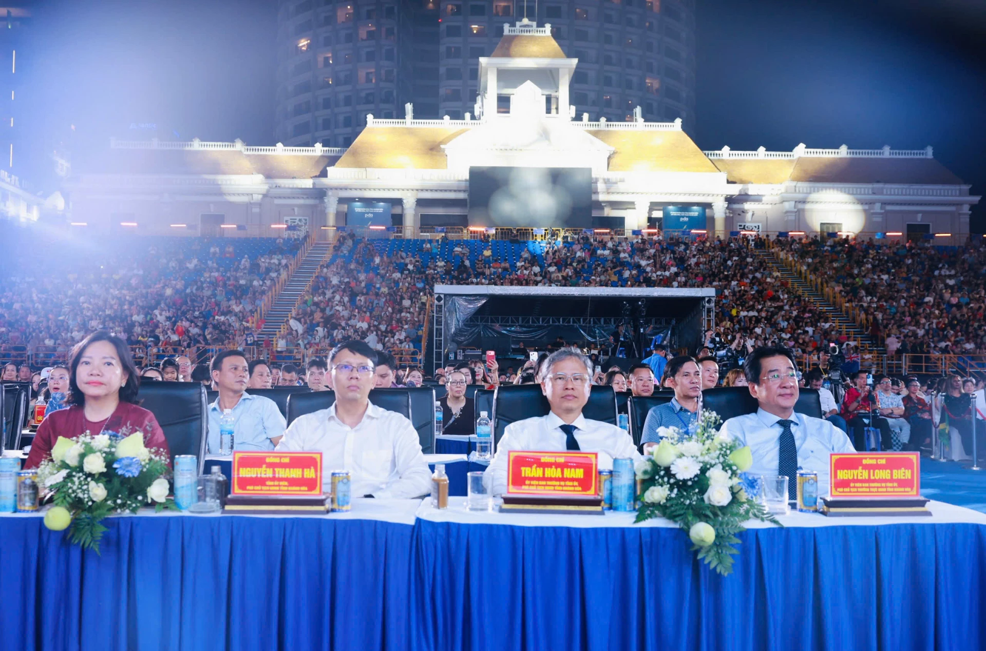 Khanh Hoa Province’s leaders attend the program


