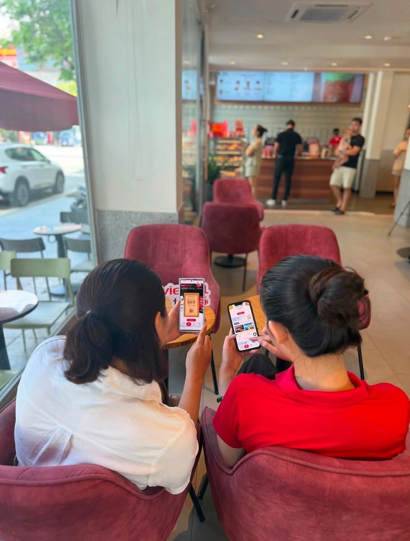 Một phút online Viettel Tammi, nhận một phút gọi nội mạng miễn phí.