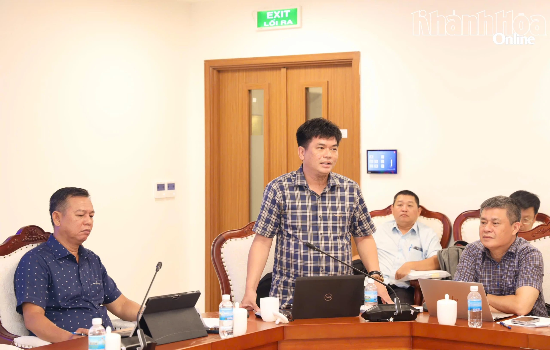 Lãnh  đạo  phường  Bắc  Nha  Trang  phát  biểu ý kiến 