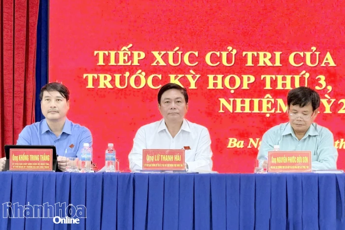 Phó Chủ tịch Thường trực HĐND tỉnh Lữ Thanh Hải tiếp xúc cử tri phường Ba Ngòi và xã Nam Cam Ranh