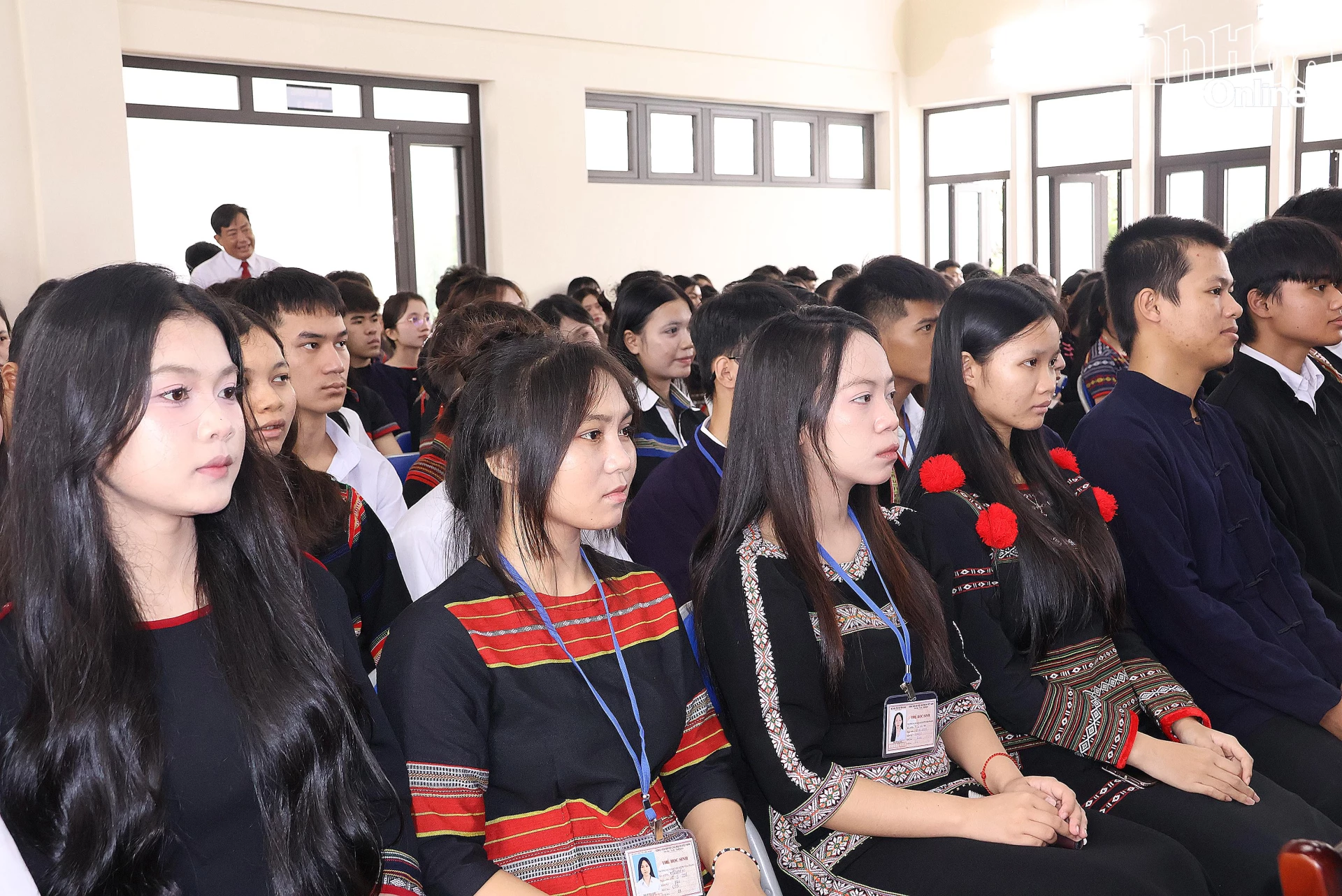 Các em học sinh tại lễ khai giảng.