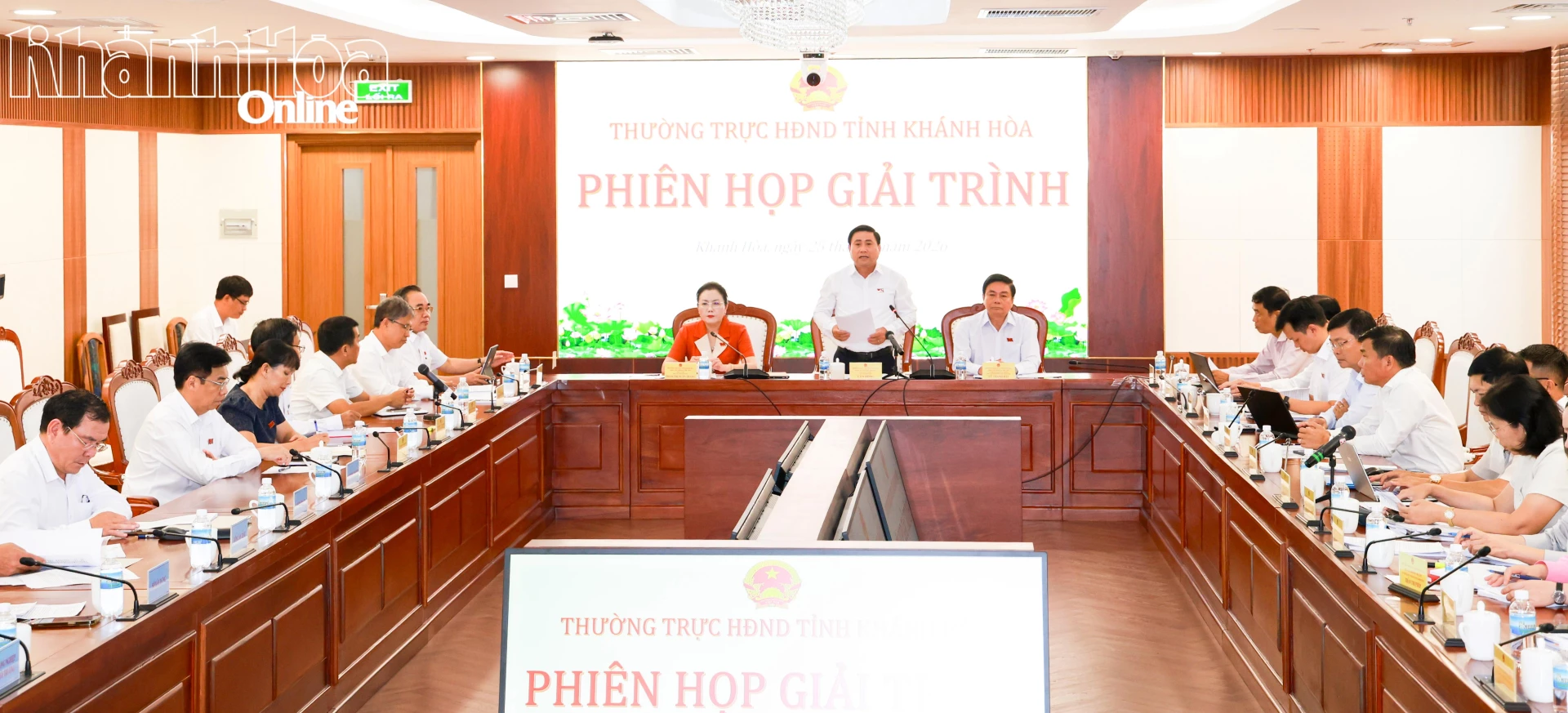 Đồng chí Lâm Đông phát biểu chỉ đạo tại phiên giải trình.