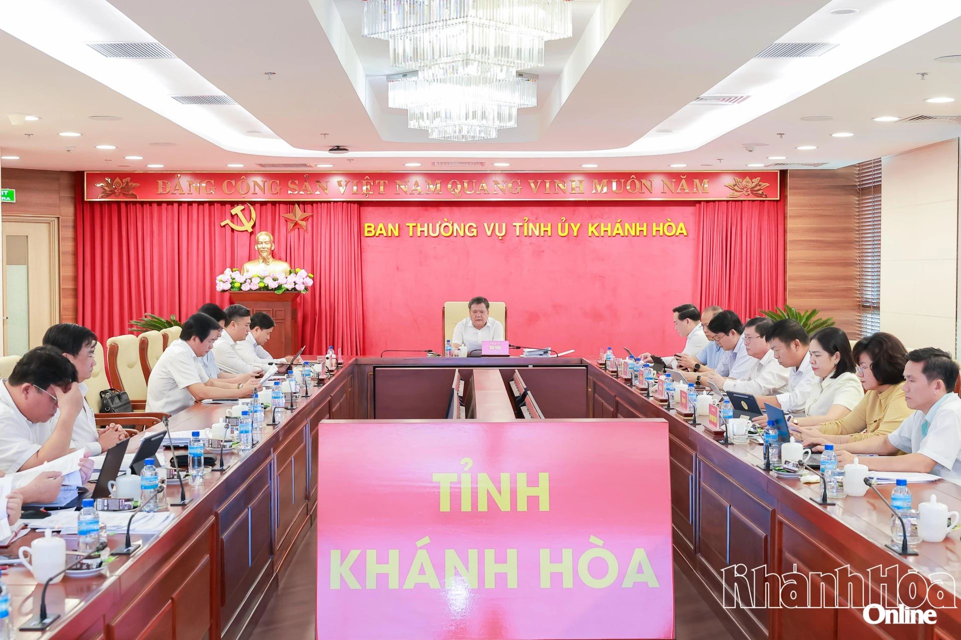 Quang cảnh hội nghị.