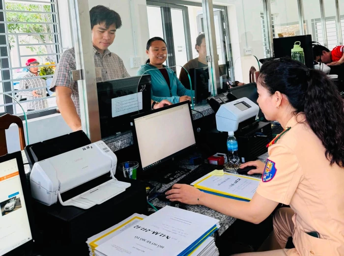Đề nghị người dân phối hợp hoàn thiện cơ sở dữ liệu phương tiện giao thông