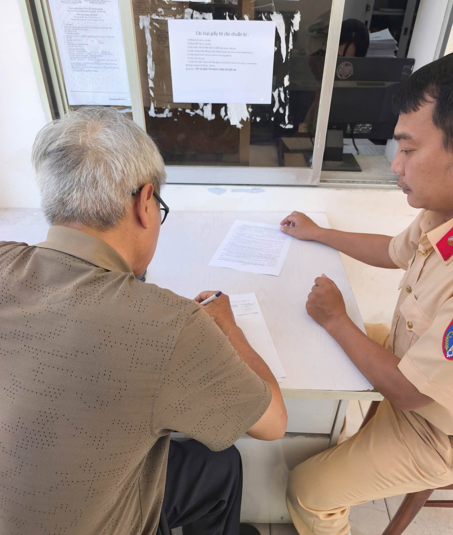 Ông PP. tại cơ quan Công an