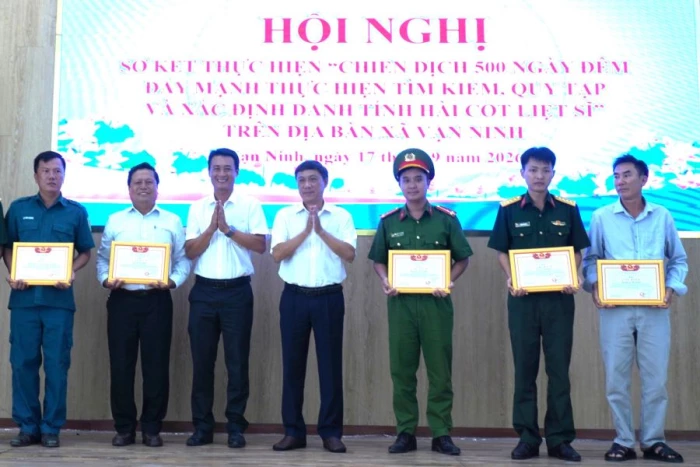 Xã Vạn Ninh sơ kết thực hiện "Chiến dịch 500 ngày đêm"