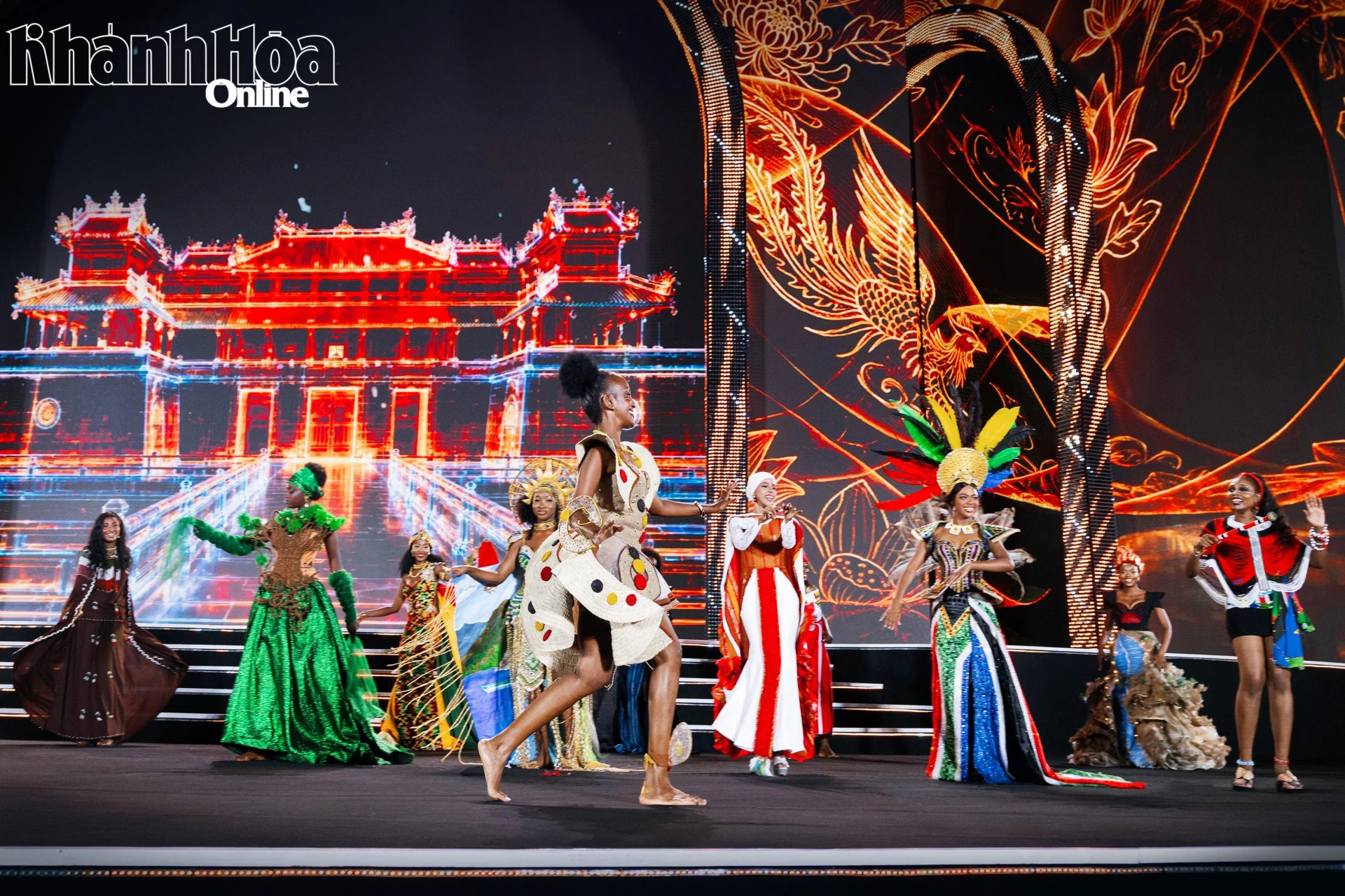 African contestants present costumes featuring characteristic indigenous patterns

