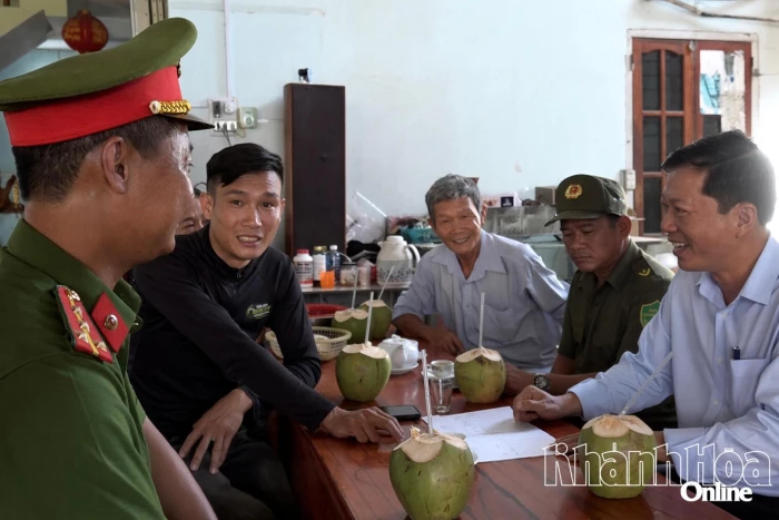 Trao cơ hội cho những người từng lầm lỡ