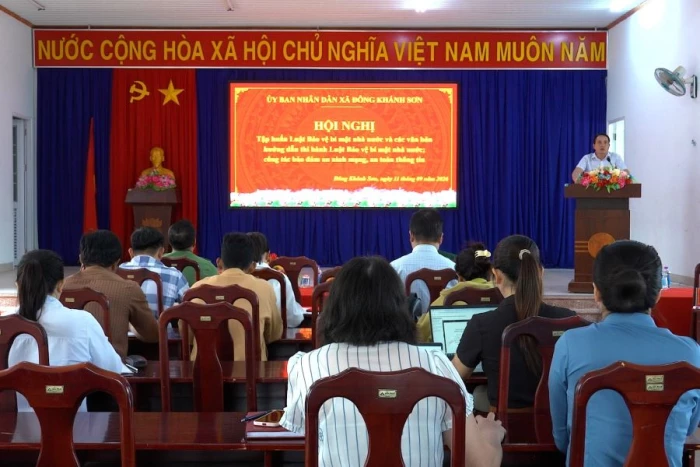 Xã Đông Khánh Sơn phối hợp tập huấn Luật Bảo vệ bí mật Nhà nước và công tác đảm bảo an ninh mạng