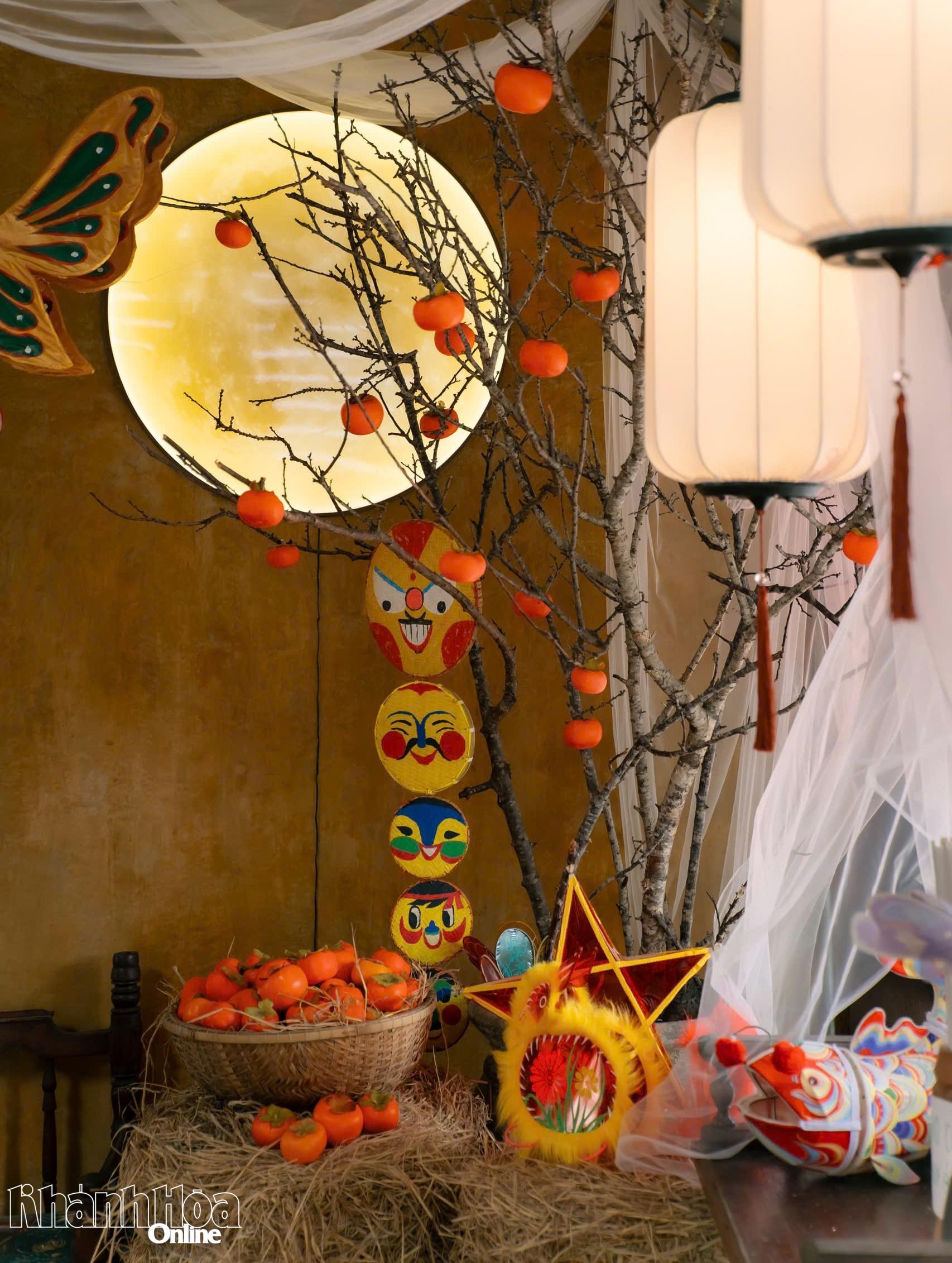 Một góc trang trí tại Đầm by OLA.
