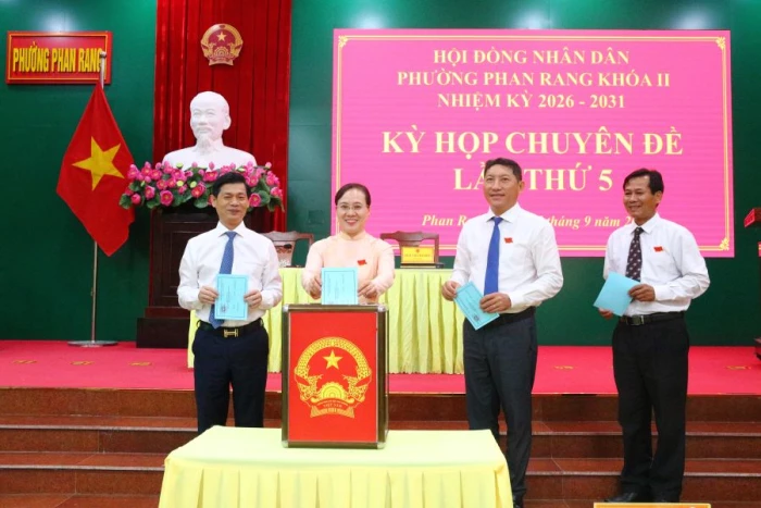 Kỳ họp chuyên đề HĐND phường Phan Rang khóa II