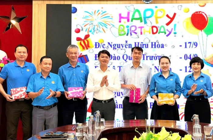 Liên đoàn Lao động tỉnh Khánh Hòa sinh hoạt chuyên đề về ý nghĩa của Bản Tuyên ngôn Độc lập